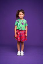 Green Sharks T-shirt - Image 2