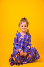 Sukienka A-line na długi rękaw Fioletowa Żyrafa - obrazek 6