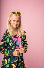 Black Toucan Zipped Hoodie - Image 3