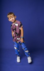 T-shirt Bordowy Pingwin - obrazek 3