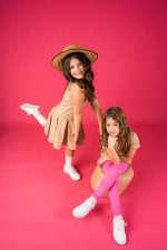 Beige tennis sleeveless dress - Image 10