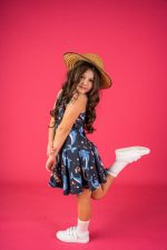 Sukienka na ramiączka Czarny Delfin - obrazek 2