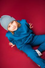 Bluza Kangurka Turkusowa Basic - obrazek 2