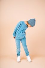 Bluza bez kaptura Welurowa Niebieska - obrazek 2