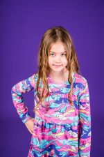 Sukienka marszczona Różowy Narwal - obrazek 6