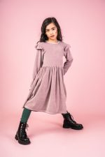 Welurowa sukienka z długim rękawem Brudny Róż - obrazek 4