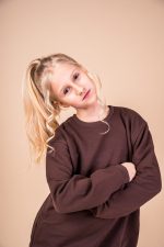 Bluza bez kaptura Czekoladowa Basic - obrazek 3