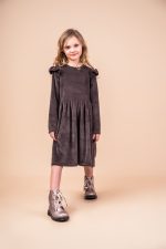 Welurowa sukienka z długim rękawem Czekoladowa - obrazek 3