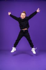 Bluza bez kaptura Czarna Basic - obrazek 5